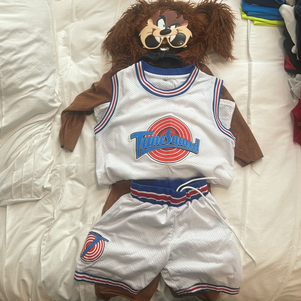 Kids, space jam Tasmanian devil Taz tune squad Halloween costume